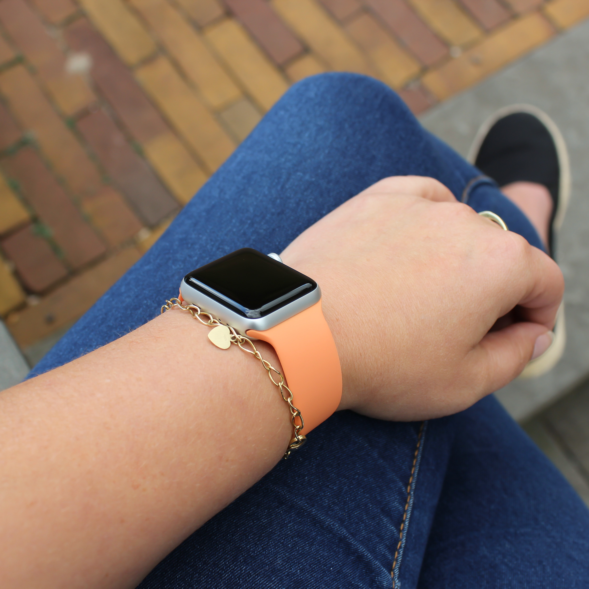 Correa deportiva solo loop para el Apple Watch - caléndula