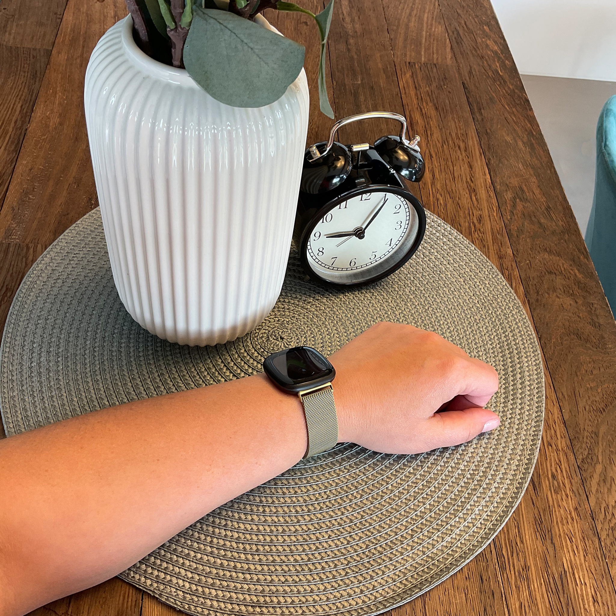 Correa Milanese loop para el Fitbit Versa 3 / Sense - champán