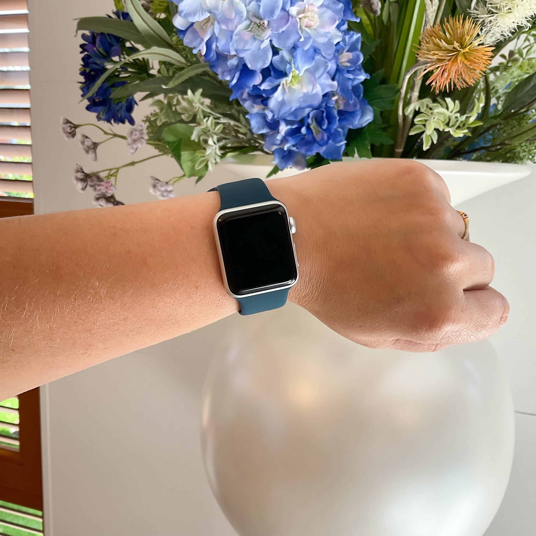 Correa deportiva para el Apple Watch - azul abismo