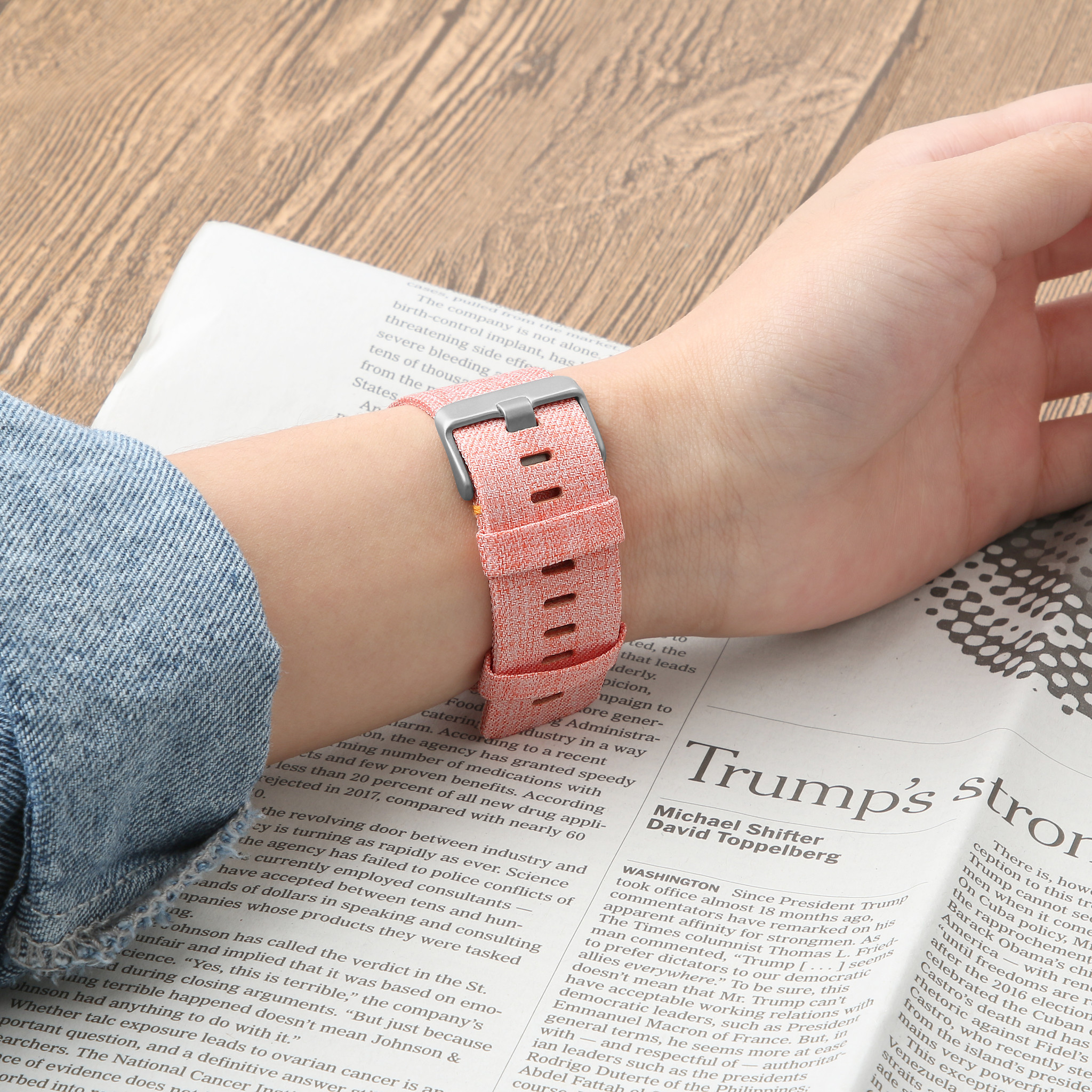 Correa de nailon con hebilla para el Fitbit Versa - naranja