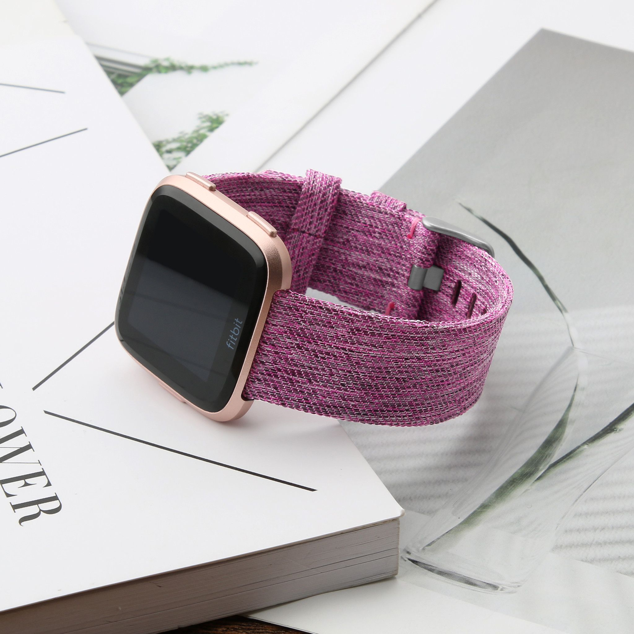 Correa de nailon con hebilla para el Fitbit Versa - morada